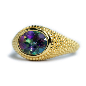 Nubia Oval Mystic Topaz Yellow Gold Ring Size 7US - MANARI.eu