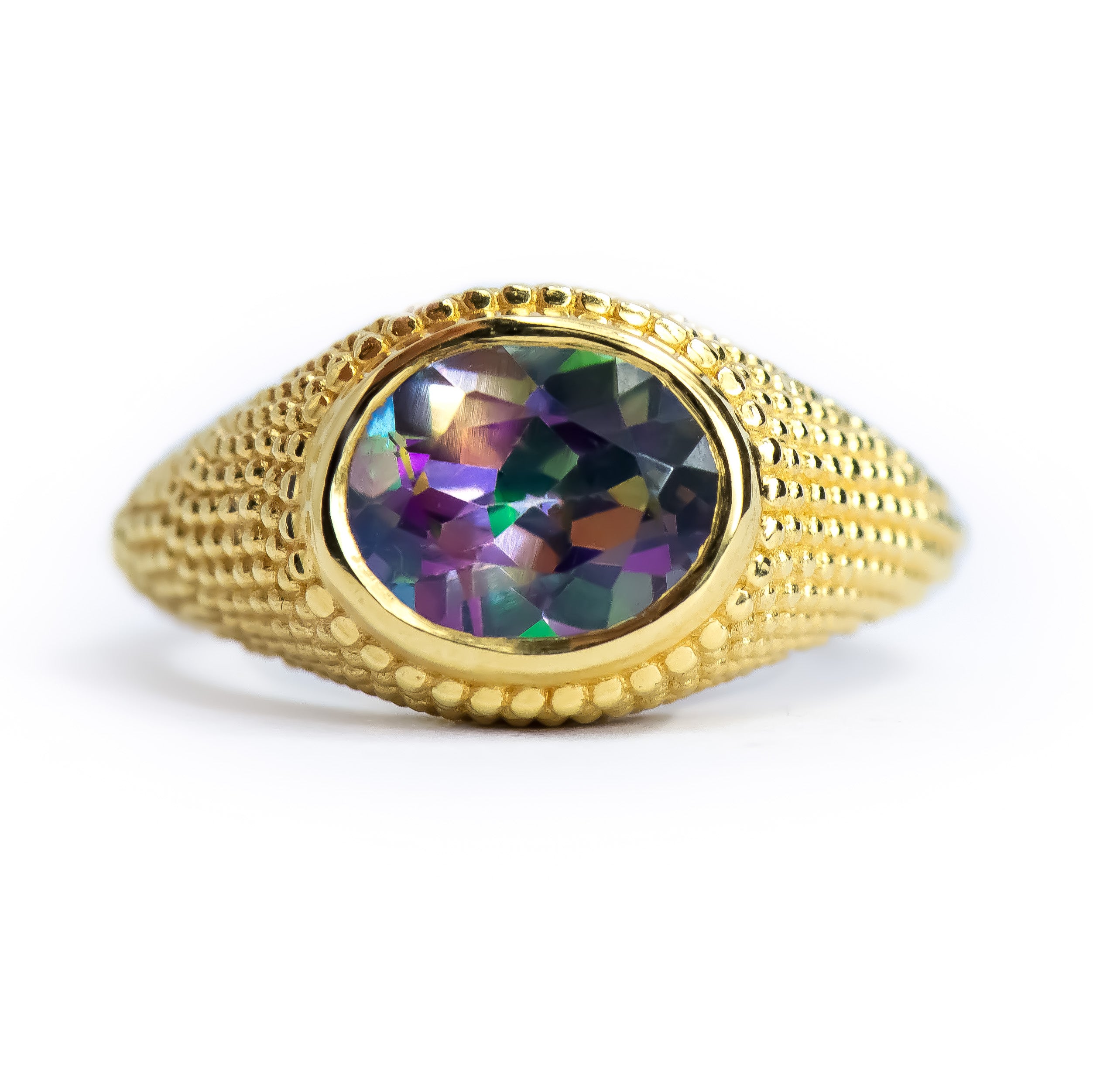 Nubia Oval Mystic Topaz Yellow Gold Ring Size 7US - MANARI.eu