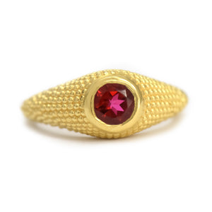 Nubia Round Red Topaz Yellow Gold Ring Size 7US - MANARI.eu