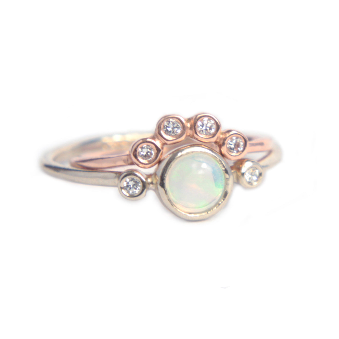 Diamond Wave Shape Ring 14k Gold Four Diamond Ring - MANARI.eu