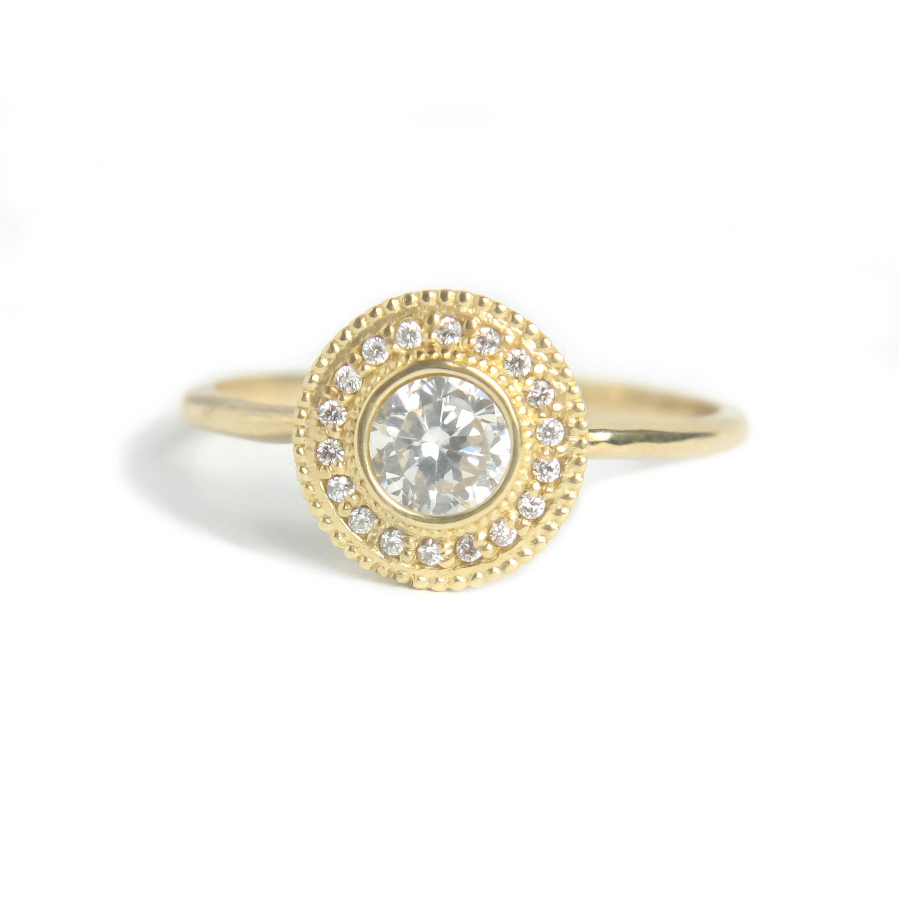 Malika Diamond Ring - MANARI.eu