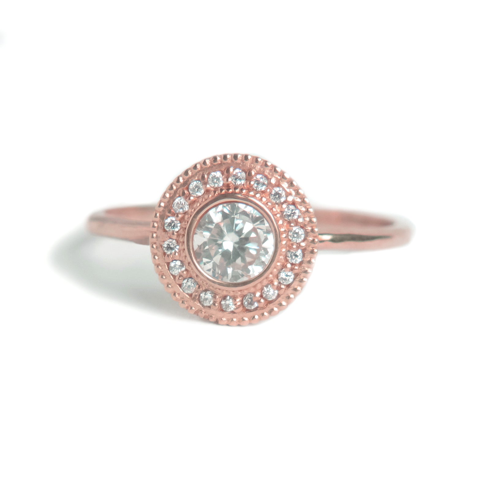 Malika Diamond Ring - MANARI.eu
