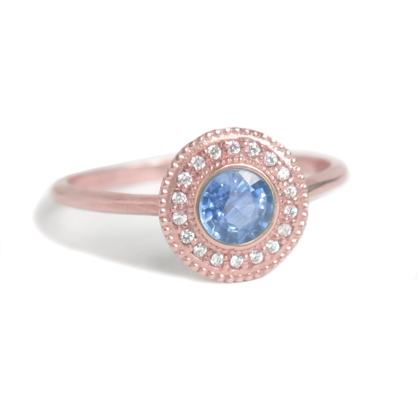 Malika Blue Sapphire Diamond Ring - MANARI.eu