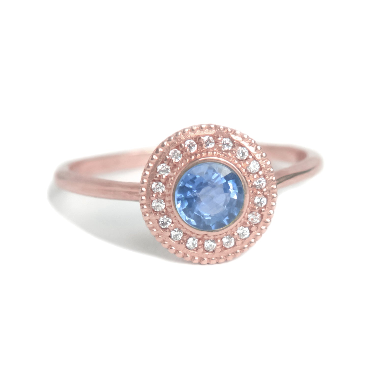 Malika Blue Sapphire Diamond Ring - MANARI.eu