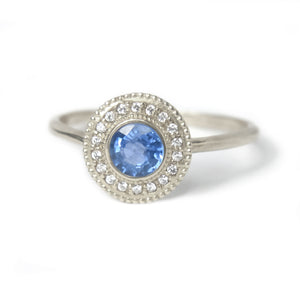 Malika Blue Sapphire Diamond Ring - MANARI.eu
