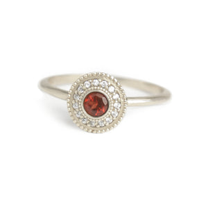 Leila Garnet Diamond Ring - MANARI.eu
