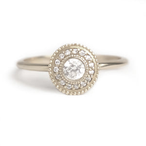 Leila Diamond Ring - MANARI.eu