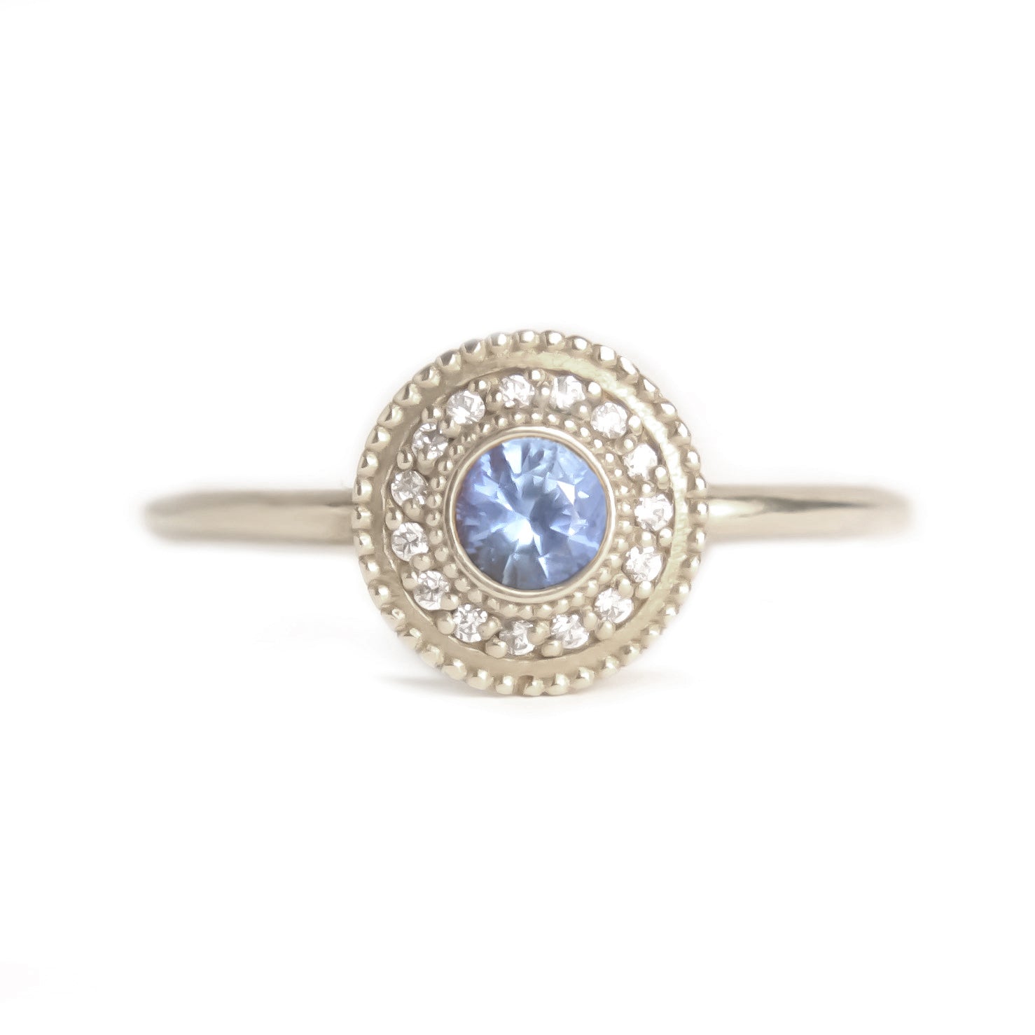 Leila Blue Sapphire Diamond Ring - MANARI.eu