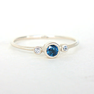 Blue Sapphire and Diamond Wedding Set 14k Gold - MANARI.eu