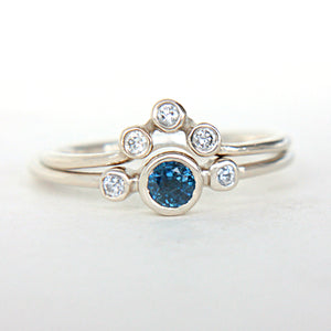 Blue Sapphire and Diamond Wedding Set 14k Gold - MANARI.eu