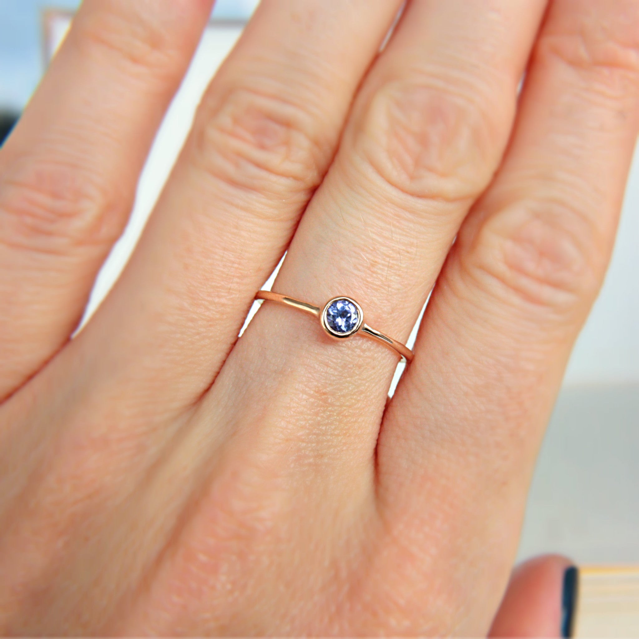 Tanzanite 14k Gold Ring - MANARI.eu