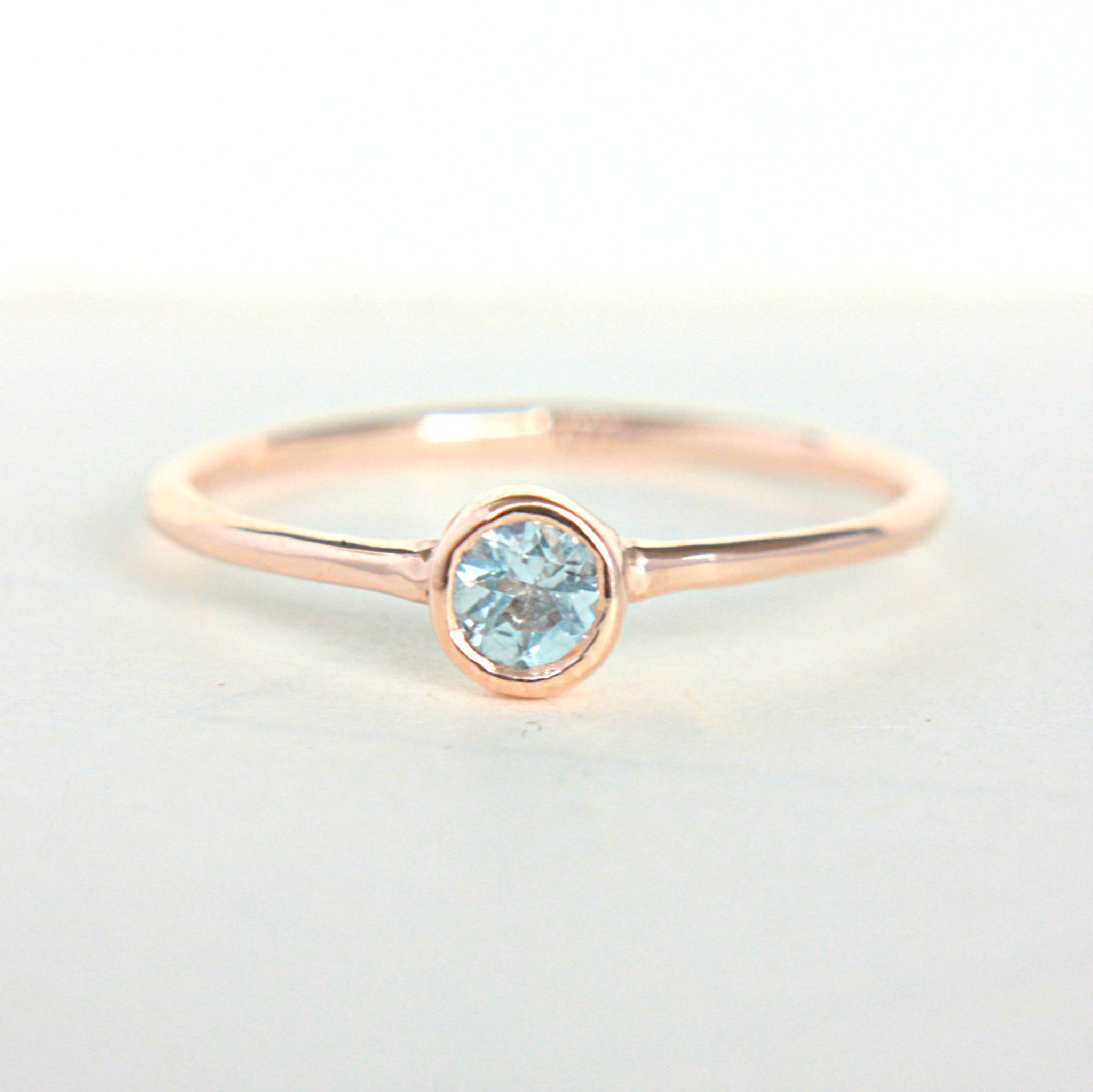 Aquamarine 14k Gold Ring - MANARI.eu