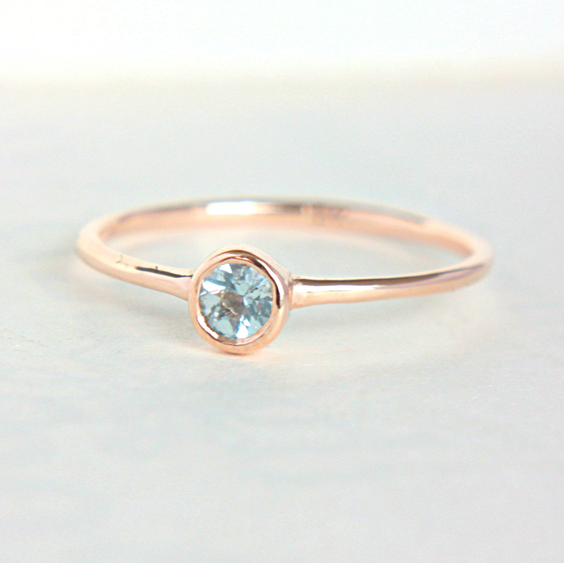 Aquamarine 14k Gold Ring - MANARI.eu