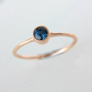 Blue Sapphire 14k Gold Ring - MANARI.eu