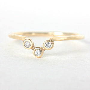 Tanzanite and Diamond Wedding Set 14k Gold Triple Ring Set - MANARI.eu