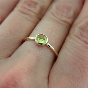 Peridot 14k Rose Gold Ring - MANARI.eu