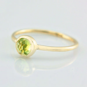 Peridot 14k Rose Gold Ring - MANARI.eu