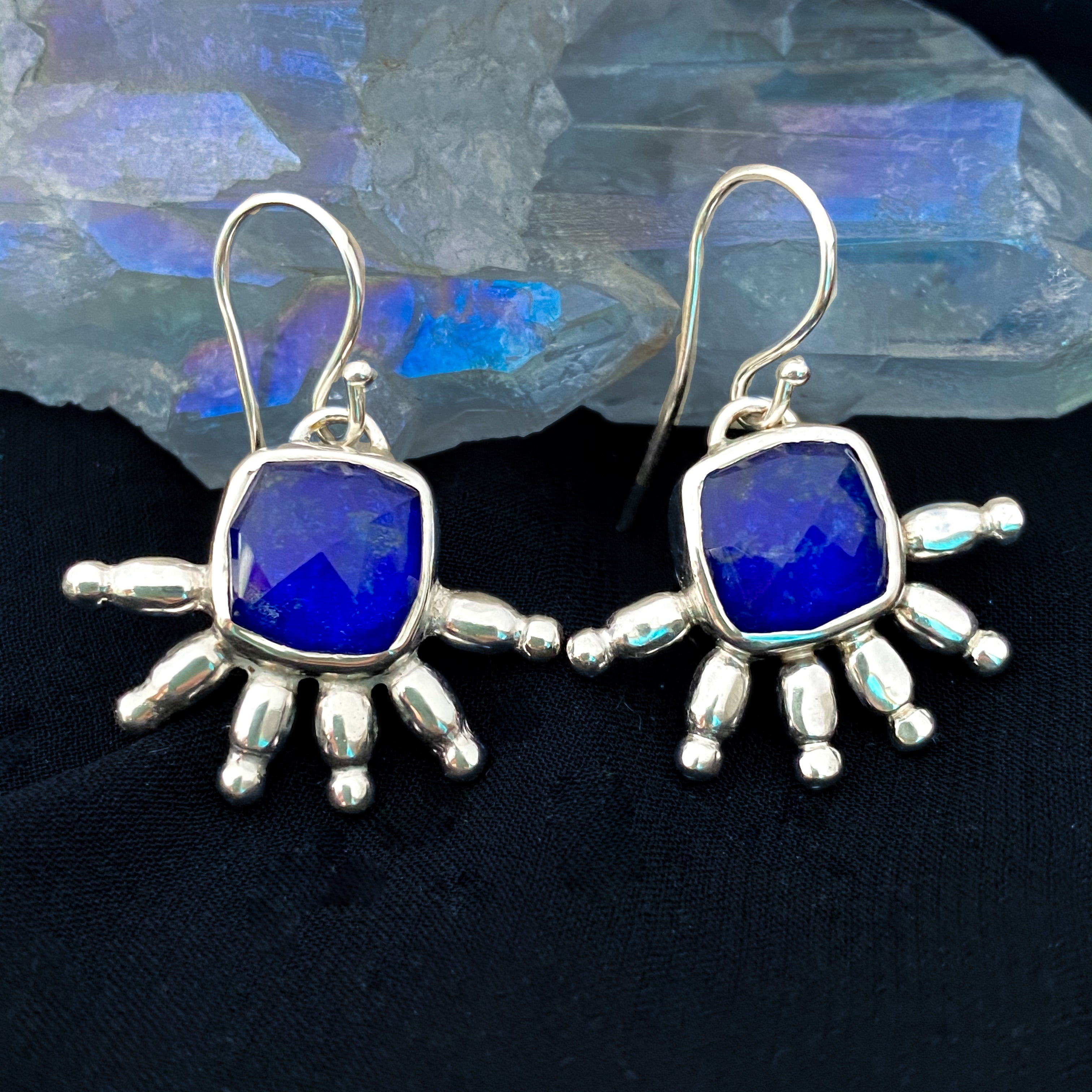 Lapis Lazuli Tribal Dangle Earrings Sterling Silver - MANARI.eu