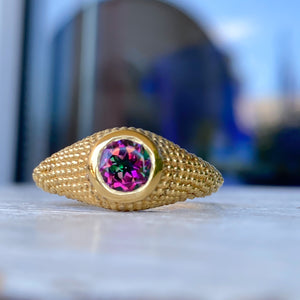 Nubia Round Mystic Topaz Yellow Gold Ring Size 7US - MANARI.eu