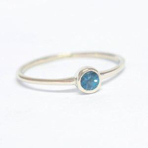Blue Topaz 14k Gold Ring - MANARI.eu