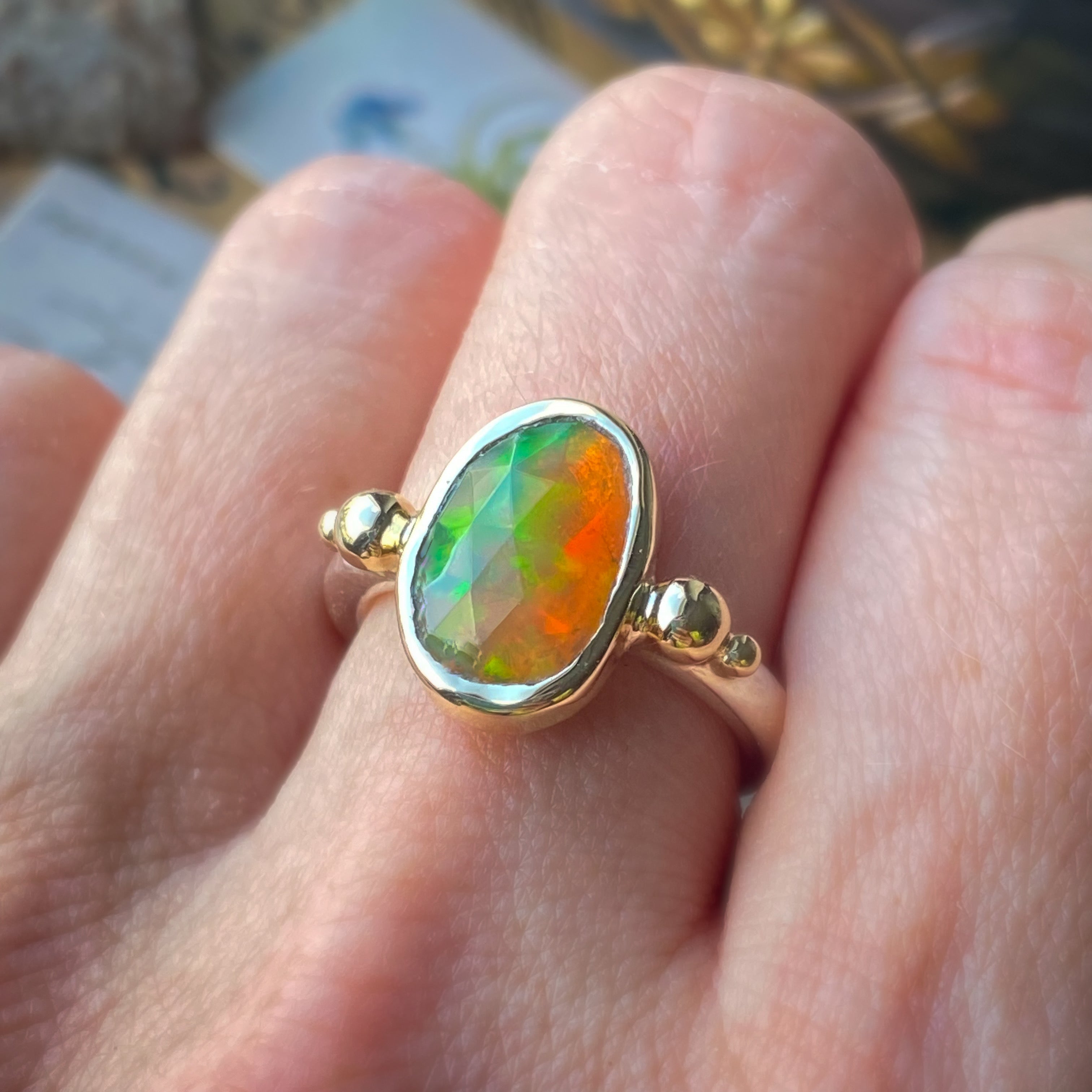Ethiopian Opal 14k Yellow Gold & Sterling Silver Ring 7-8US - MANARI.eu