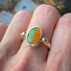 Ethiopian Opal 14k Yellow Gold & Sterling Silver Ring 7-8US - MANARI.eu