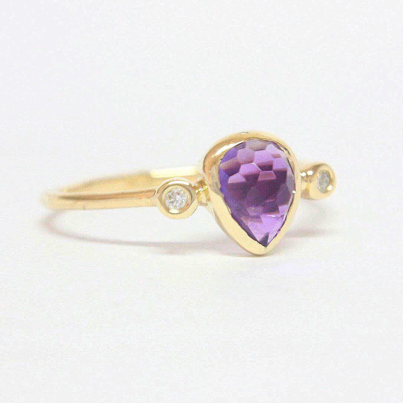 Amethyst Pear Shape and Diamond Ring 14k Gold - MANARI.eu
