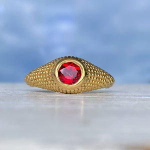 Nubia Round Red Topaz Yellow Gold Ring Size 7.5US - MANARI.eu