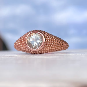 Nubia Round Green Amethyst Rose Gold Ring Size 7US - MANARI.eu