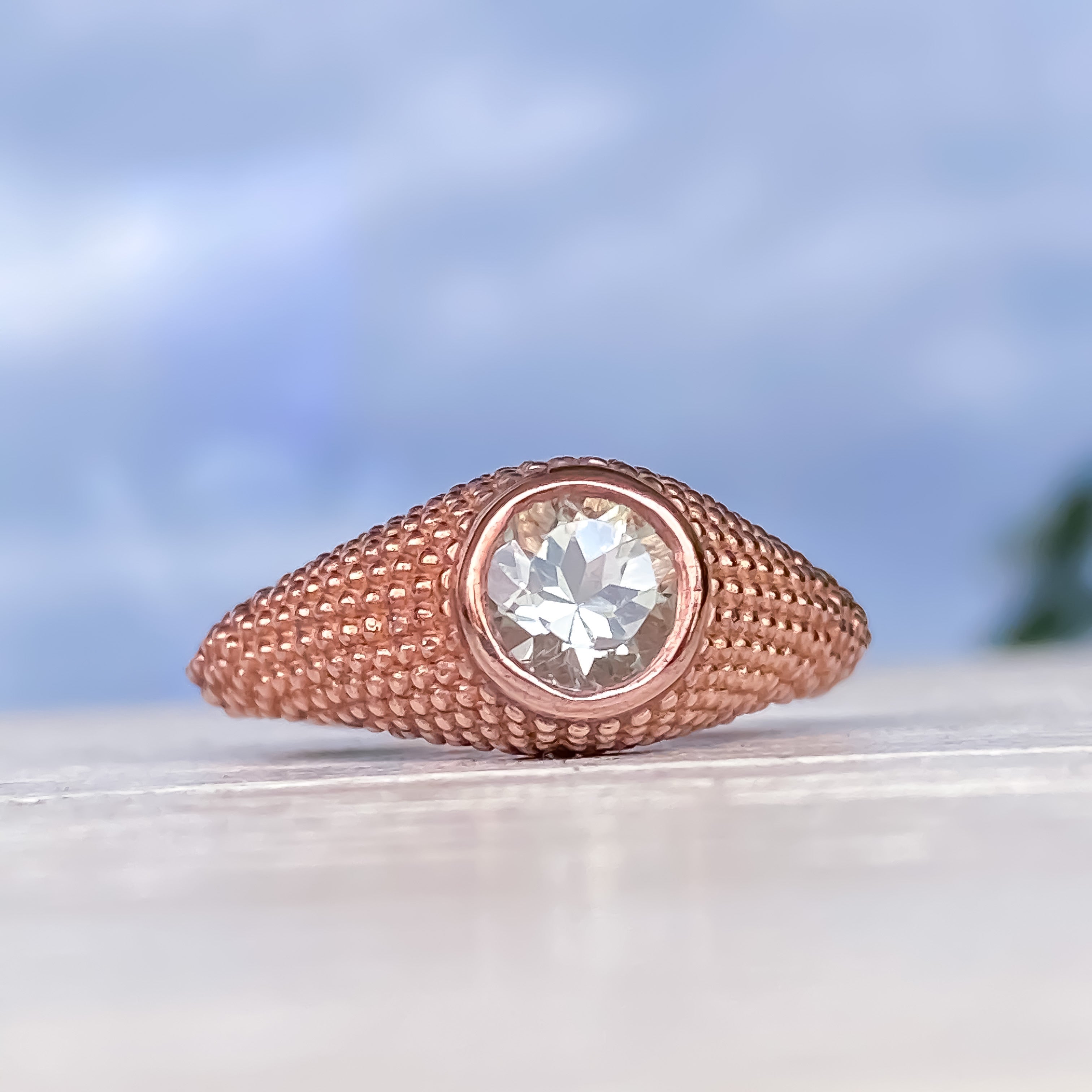 Nubia Round Green Amethyst Rose Gold Ring Size 7US - MANARI.eu