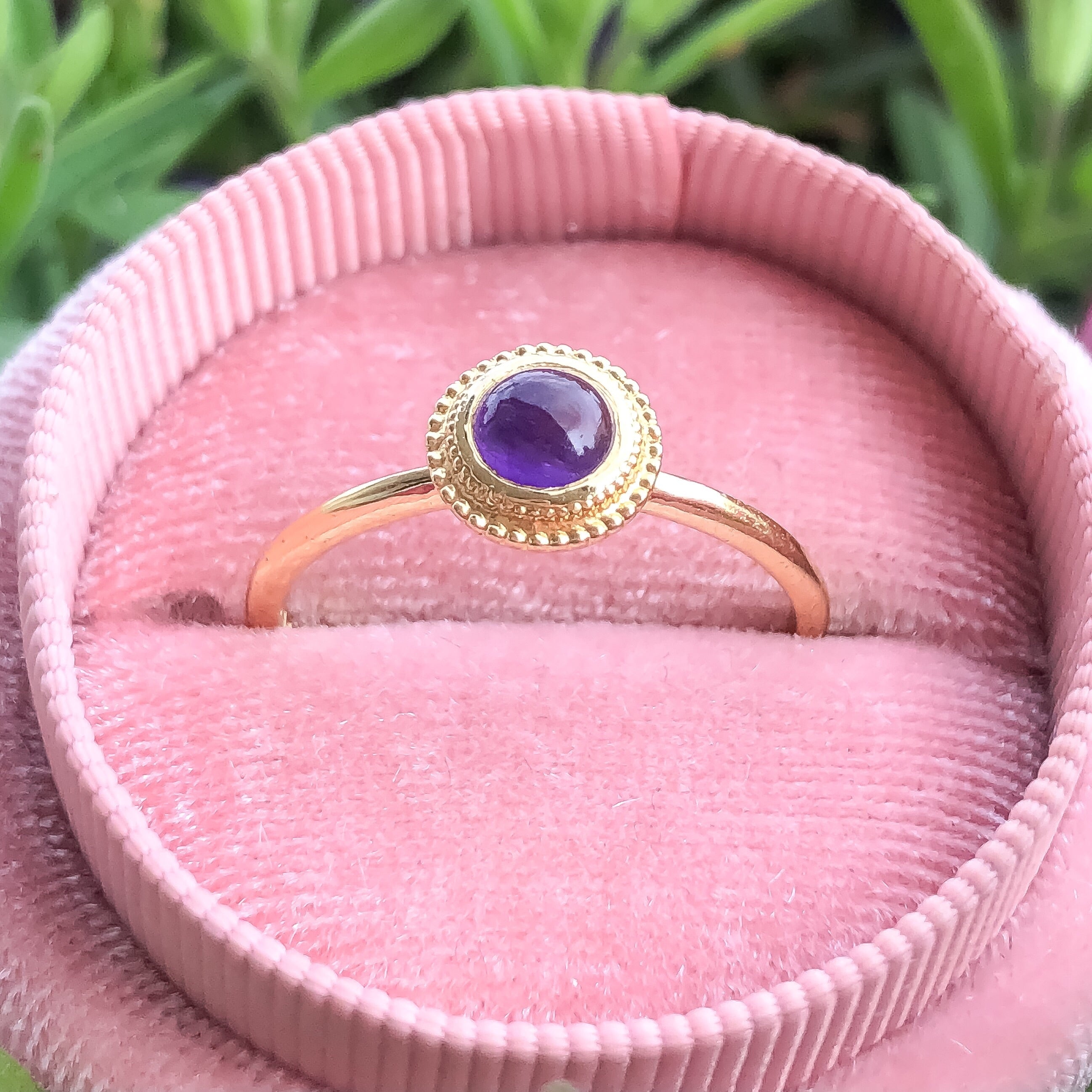 Dalia Amethyst Ring - MANARI.eu