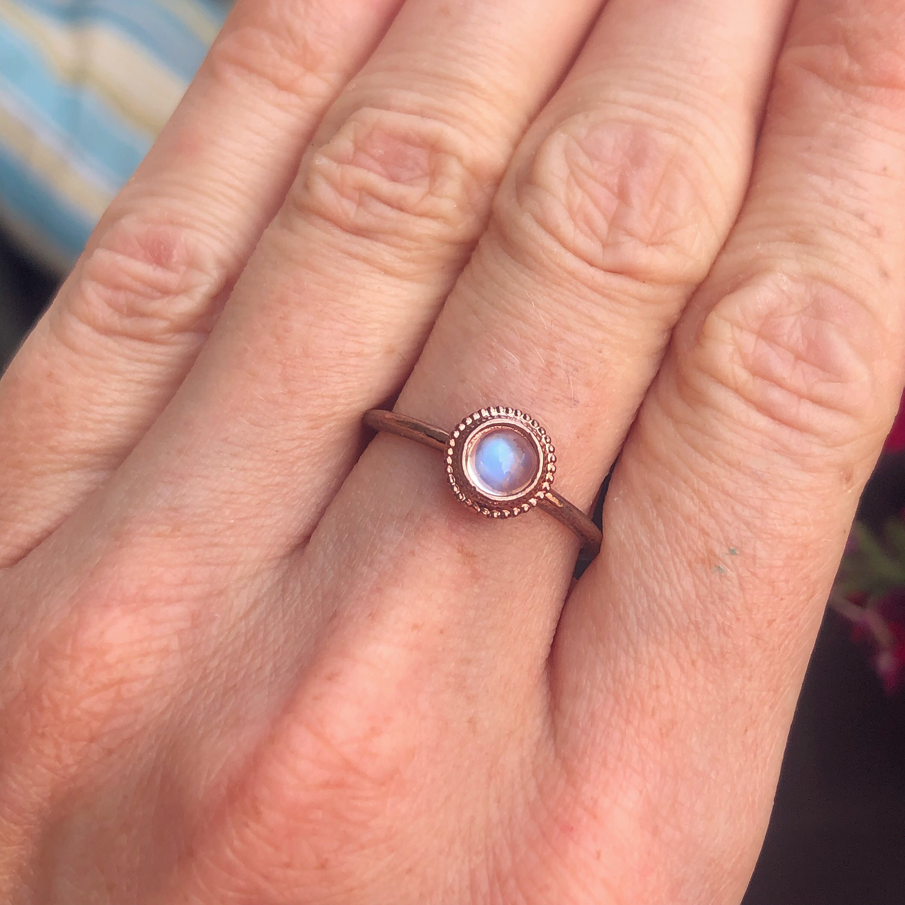 Dalia Moonstone Ring - MANARI.eu