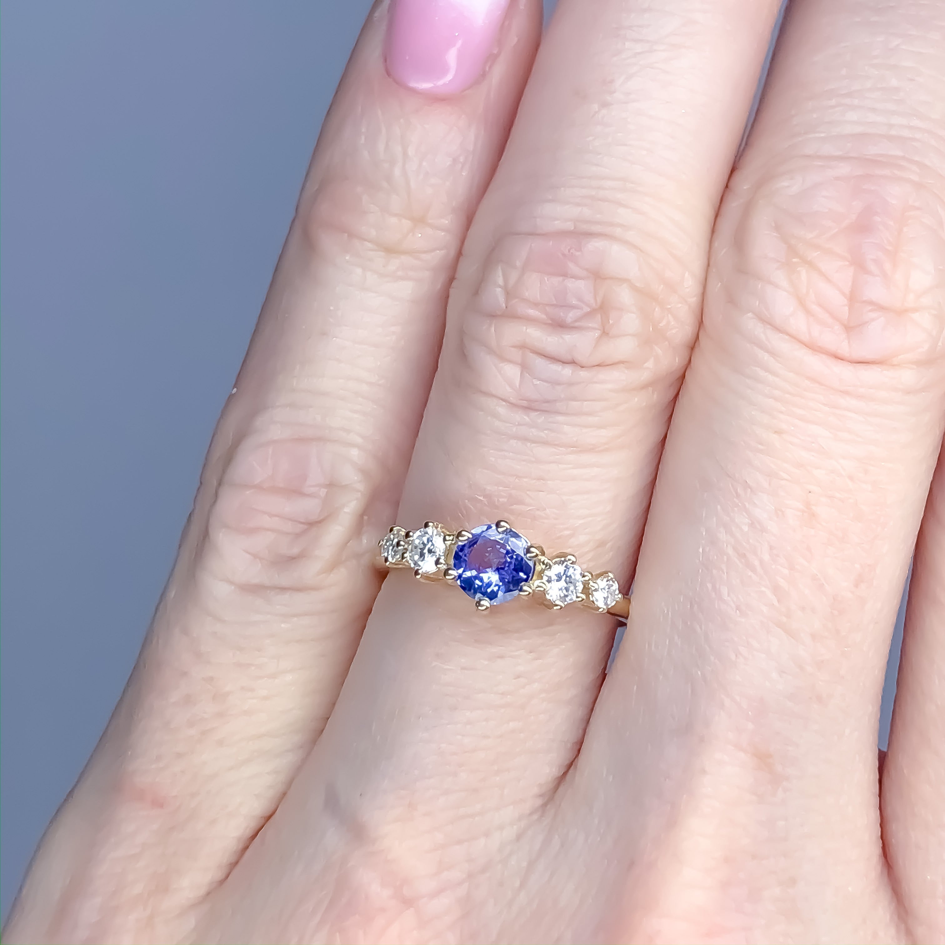 Betty Tanzanite Diamond/Mossanite Ring - MANARI.eu