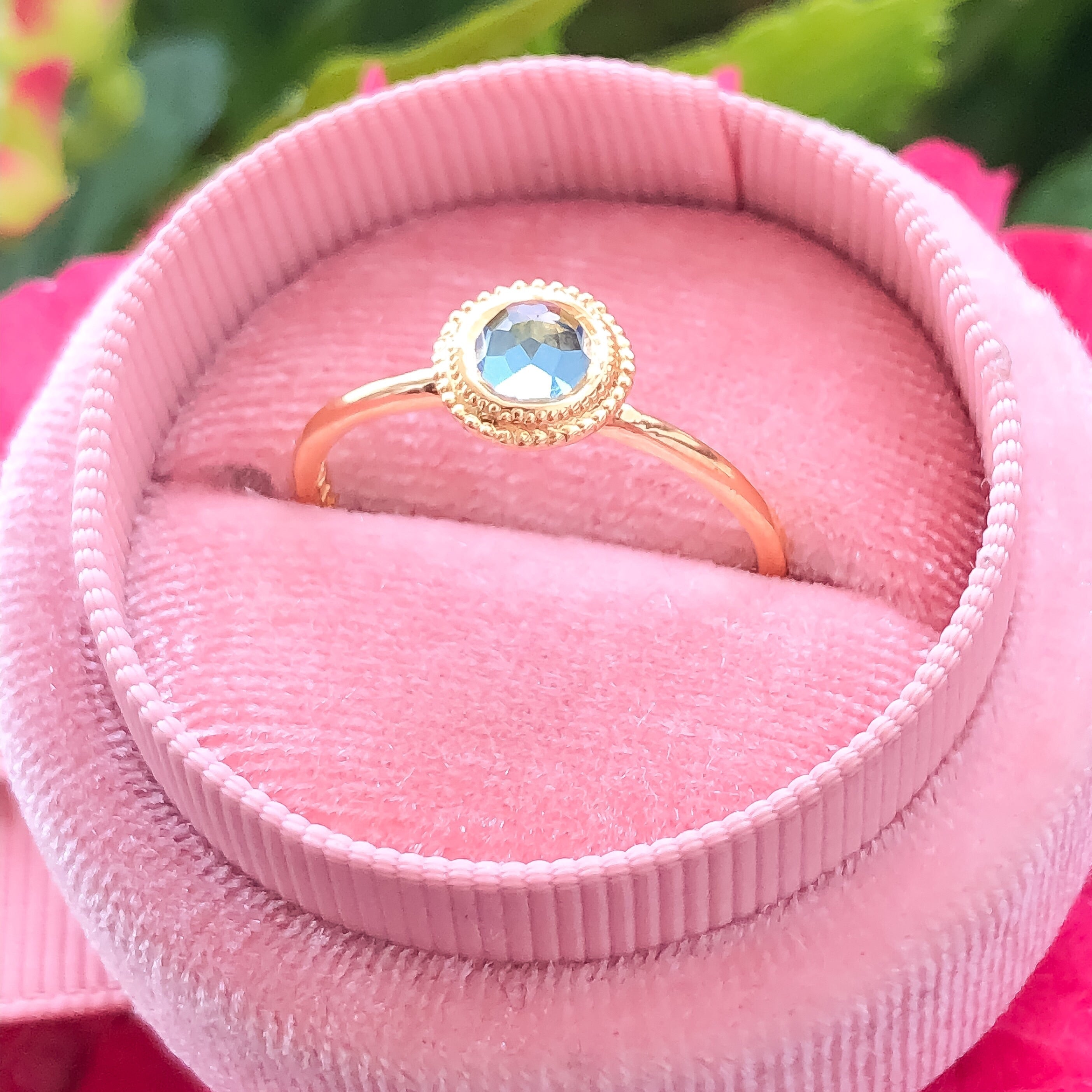 Dalia Blue Topaz Rose Cut Ring - MANARI.eu