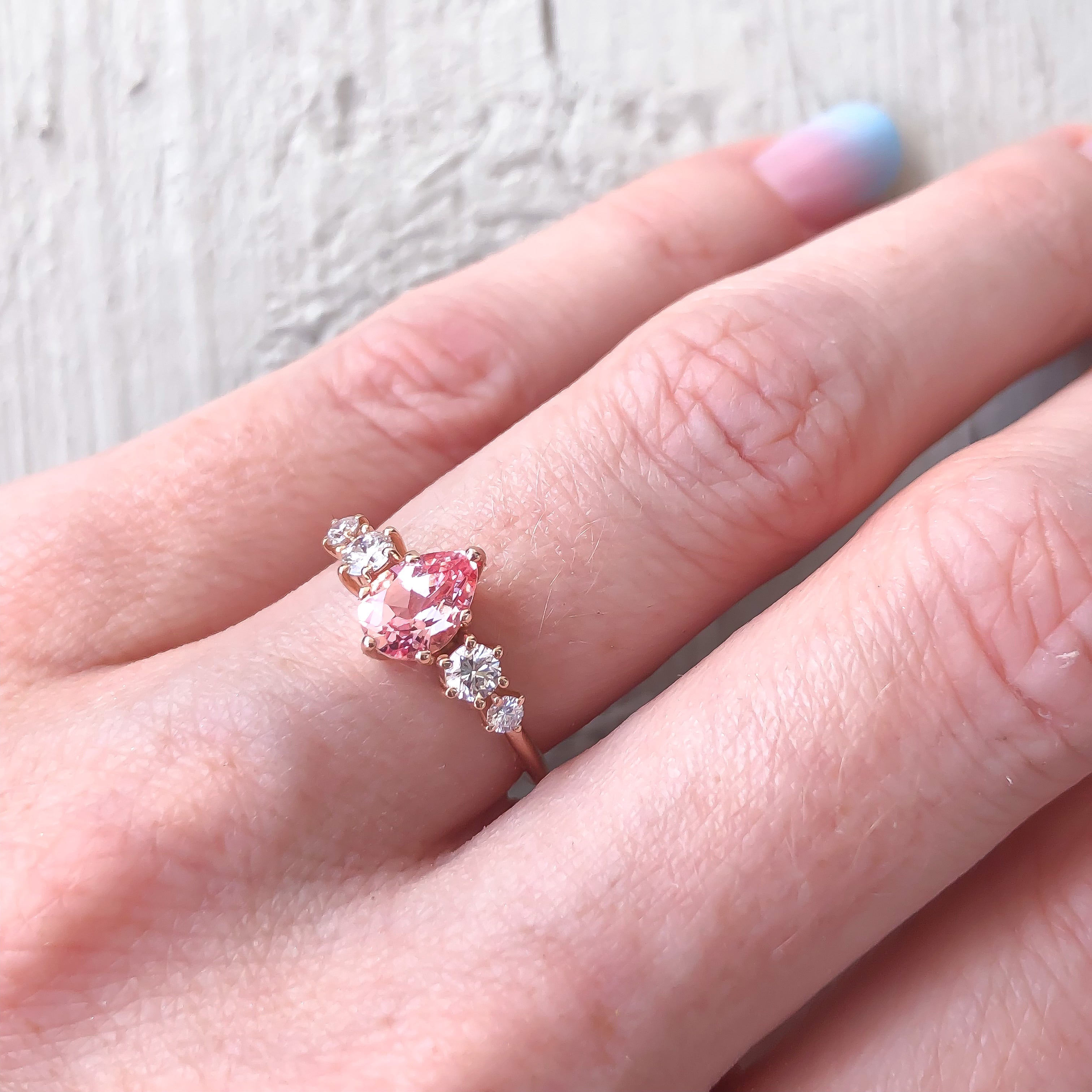 Betty Champagne Sapphire Diamond/Mossanite Ring - MANARI.eu