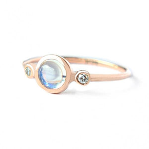 Rainbow Moonstone and Diamond Ring 14k Yellow Gold - MANARI.eu