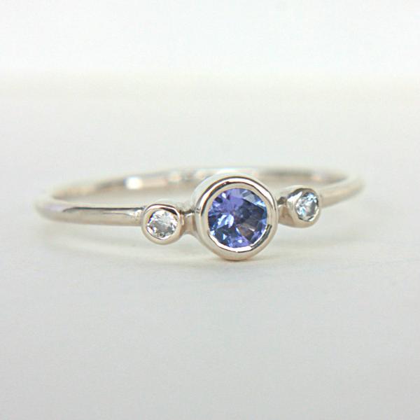 Tanzanite and Diamond Wedding Set 14k Gold Triple Ring Set - MANARI.eu